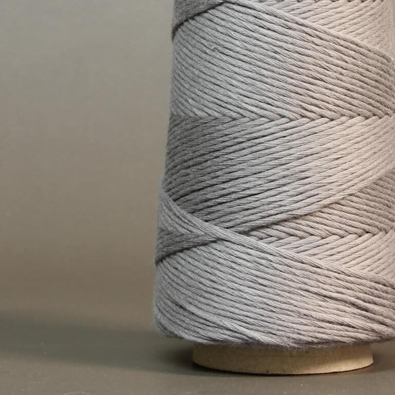 Macrame Garn -XL2mmCone200mGrau - Gokrea.com